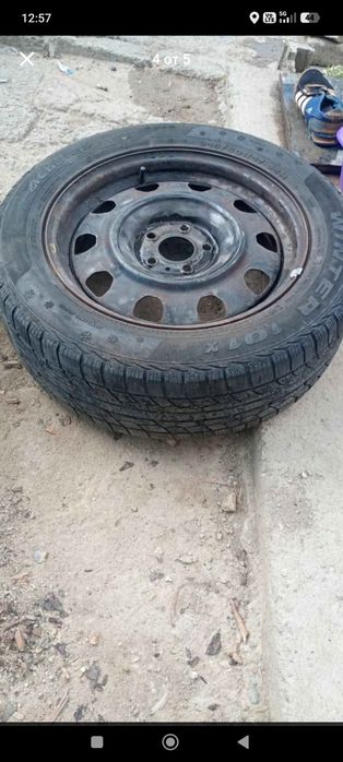 Зимни гуми с джанти 215/60/R17