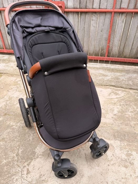 Cărucior/căruț copii 3 în 1 sport+landou+scaun auto , Ickle Bubba Stomp V4 Travel System With Isofix Base