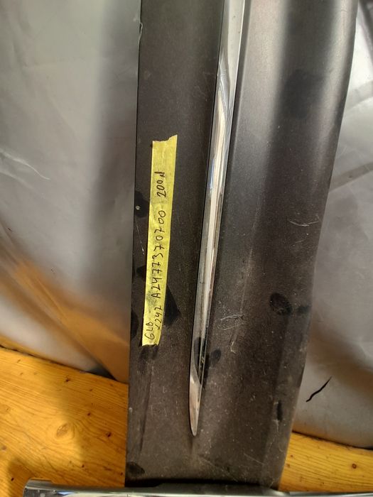 Лайсна решетка врата Mercedes  A246 Gla A156 A176/ A168 A292 C247 GL