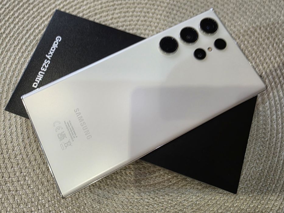 Samsung galaxy s 23 ultra, 256GB.Цвят cream.