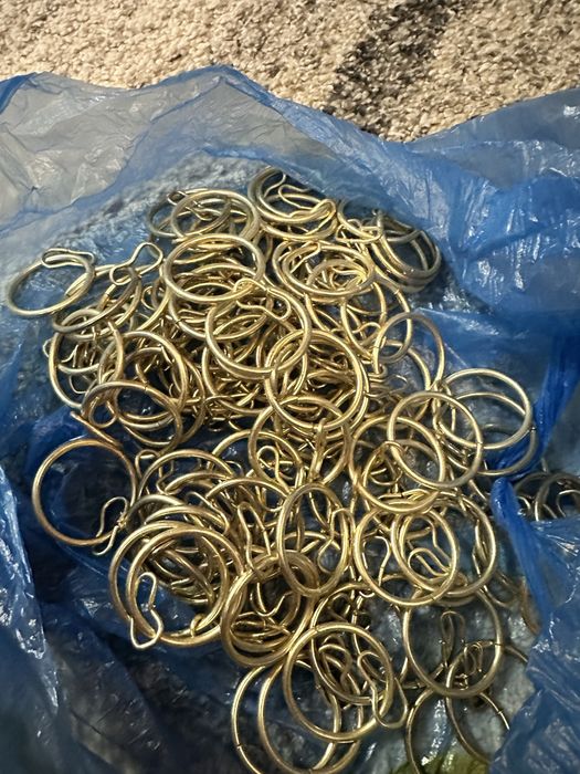 Кольца на карниз для штор