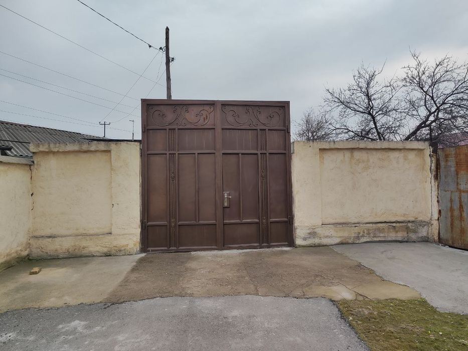 Дом участок на земле