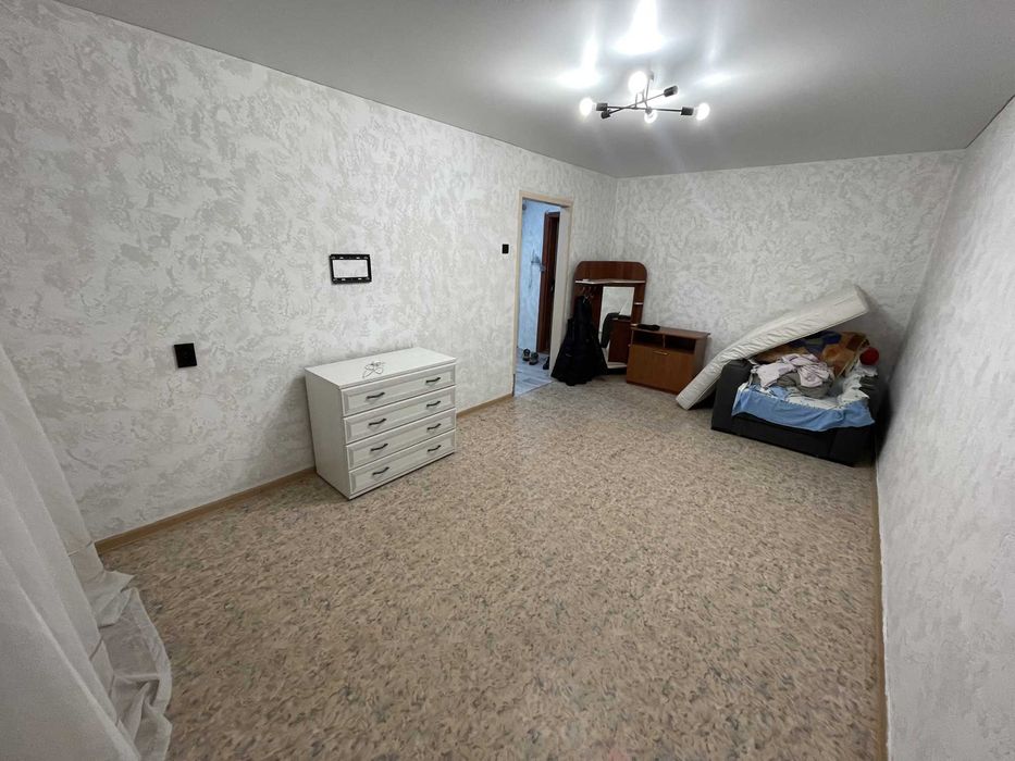 Продажа 1-комнатной квартиры, 8мкрн 2д