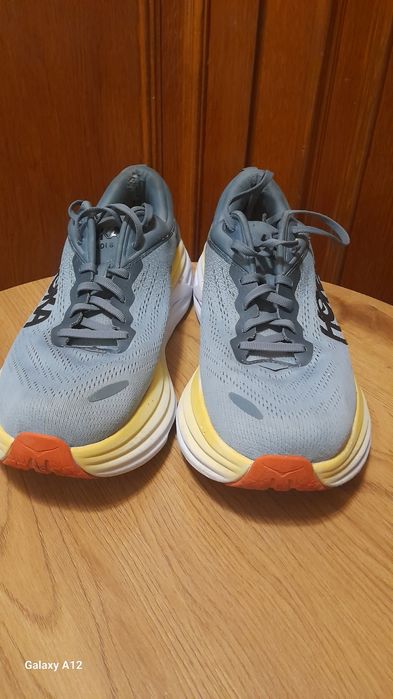 Ghete Hoka bondi 8