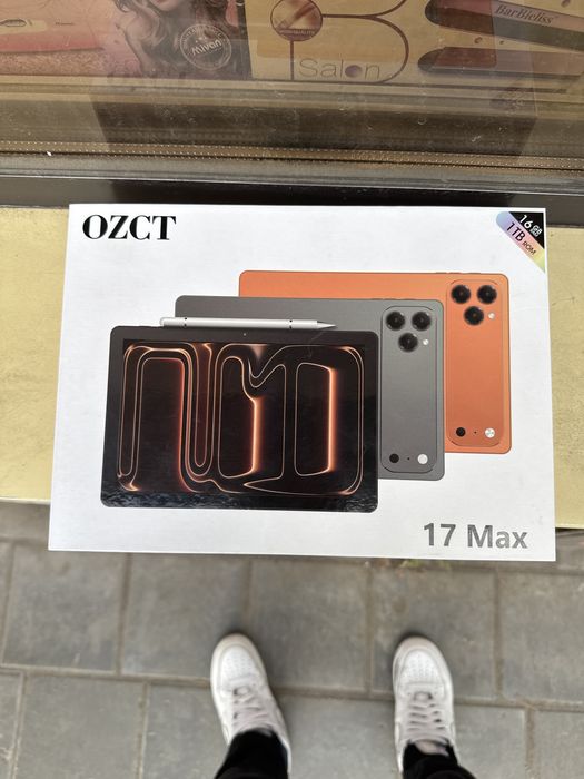 OZCT 17 Pro Max ipad