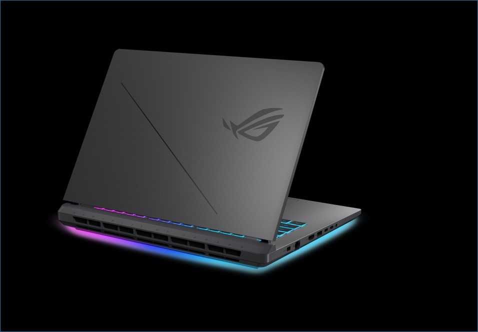 ROG Strix G16,Intel Core Ultra 9 275HX,RTX 5070,16GB RAM,garantie 3ani