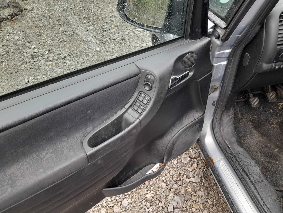 Opel Zafira -2.2dti-125кс /2002г/- на части