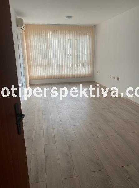 Продава се Двустаен апартамент в Пловдив, Кючук Париж - 63 кв.м за 2096 €/кв.м - Снимка #1