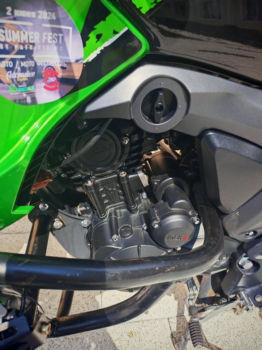 Продам мотоцикл Lifan kp200 irakez