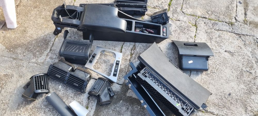 Подлакътник Бмв е46 без драскотина