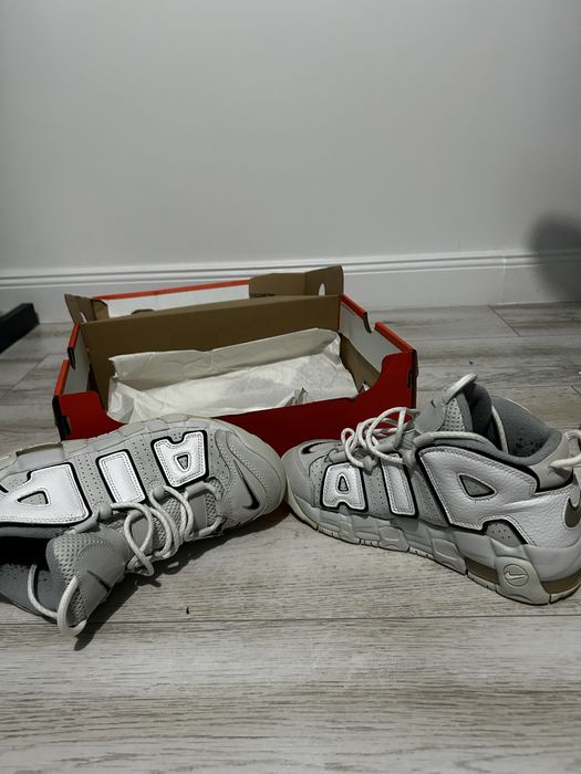 Nike uptempo albi