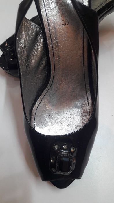 Туфли лакированные