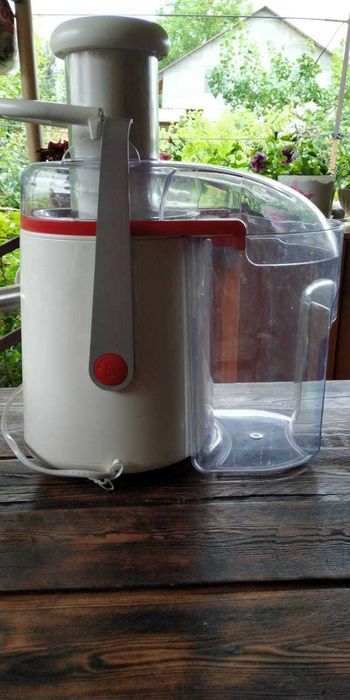 Соковыжималка Moulinex