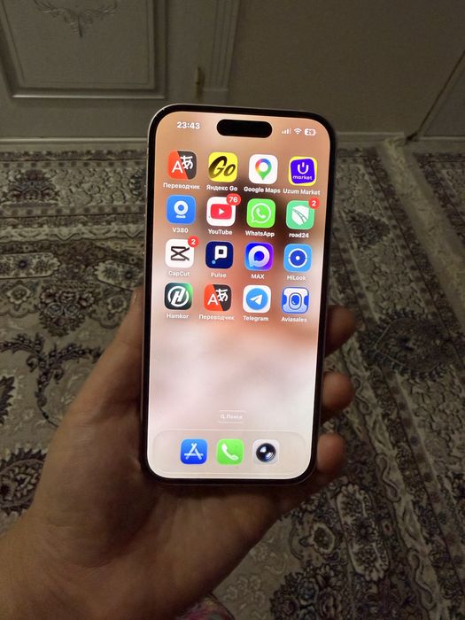 iPhone 15 в хорошем состоянии