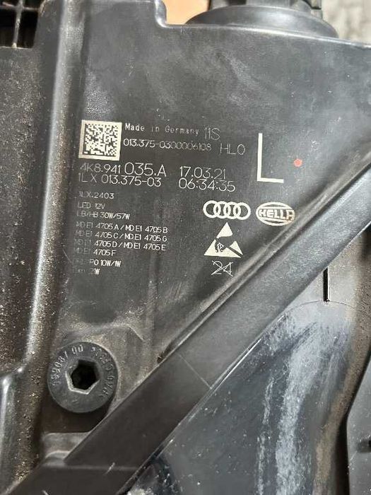 Far faruri stanga full led matrix Audi A7 4K 4K8 cod 4K8941035