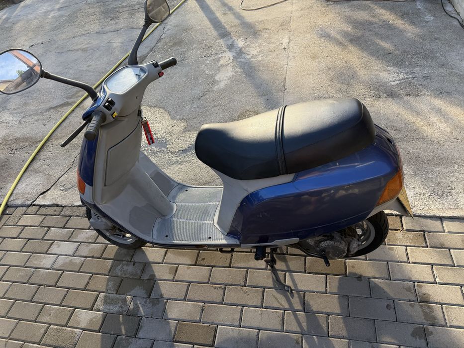 Scuter Piaggio NSL 49 cmc Moped Motoreta Motoscuter