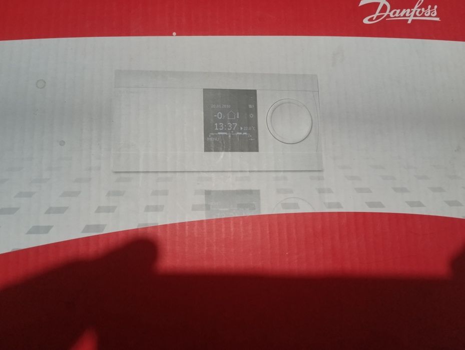 Danfoss087H3020 ECL210 контроллер-регулятор