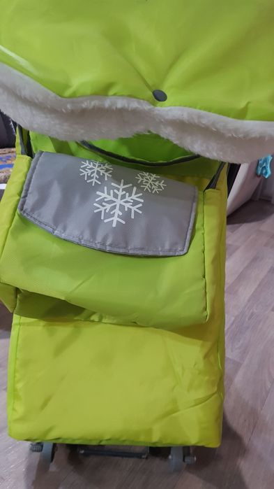 Продам санки nika