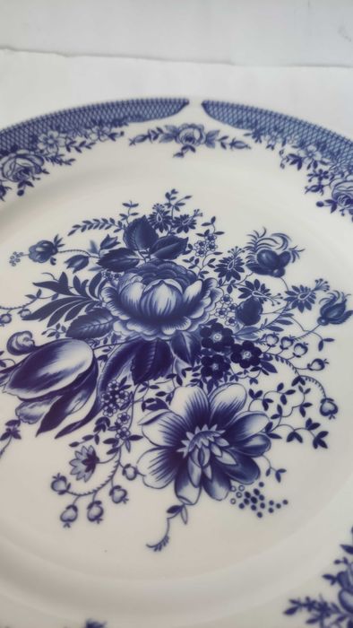 *Kahla* ГДР порцеланови чинии и купа