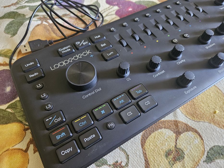 Loupedeck plus consola de editare