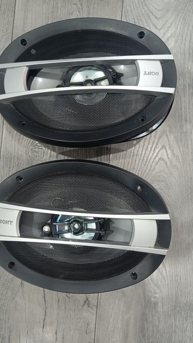 Продам колонки авто