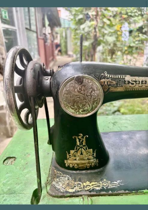 Mașină de cusut Singer 1900 – piesă vintage deosebită