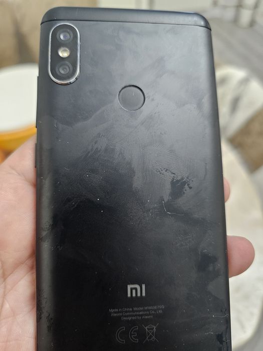 Продам смартфоны Redmi  13 c , note 5 . В рабочем состоянии