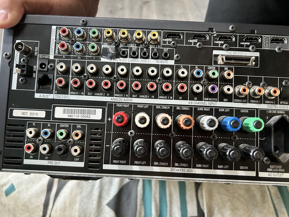 Продавам усилвател Harman Kardon AVR 460 bass kasa  Harman kardon 300 w  subwoofer на Ground zero 350 w