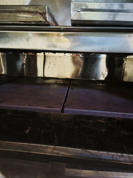 Професионална фурна  за закуски