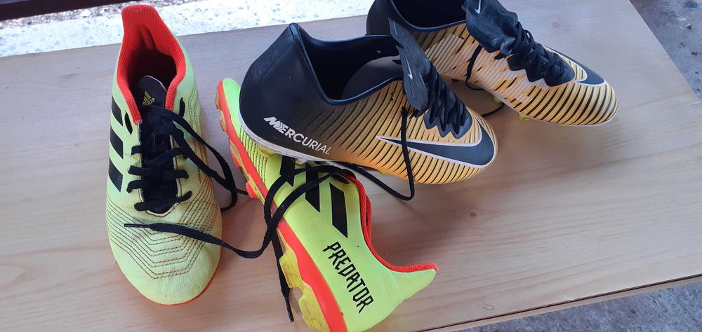 Ghete fotbal originale stare bună