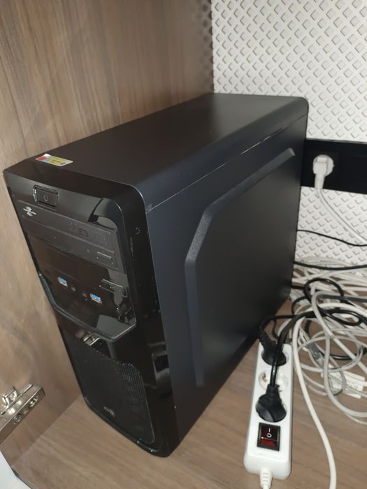 Компьютер Windows 10 RTX 5060