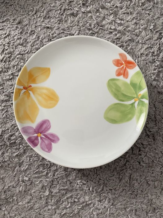 Set nou farfuri portelan