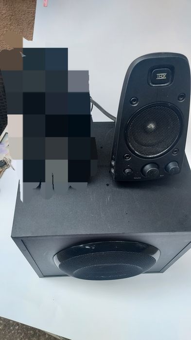 Subwoofer Z623 LOGI, pierdut un satelit