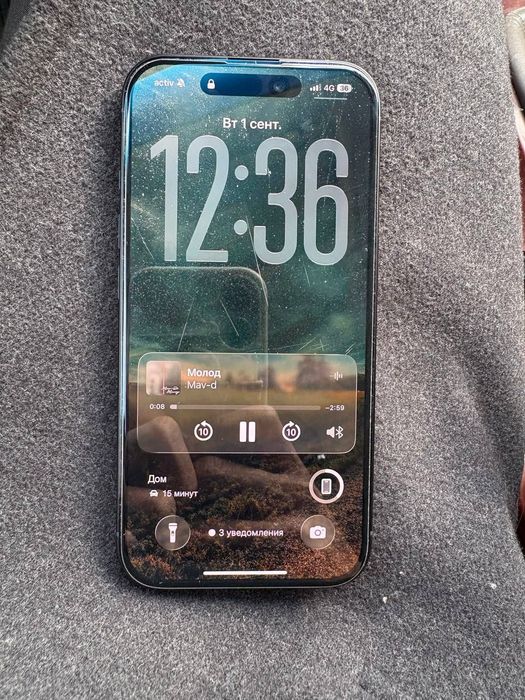 Продам iPhone 16