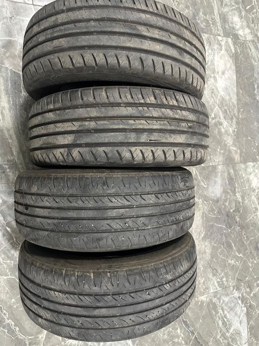 Продается резина 216/60R16