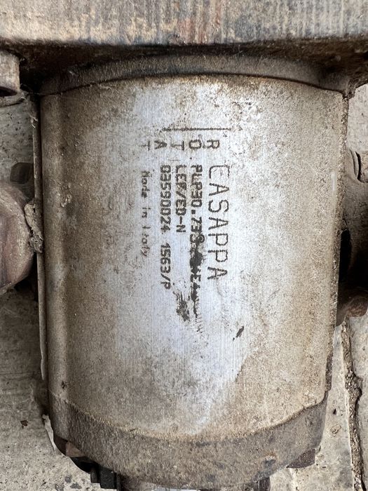 Pompa dubla hidraulica