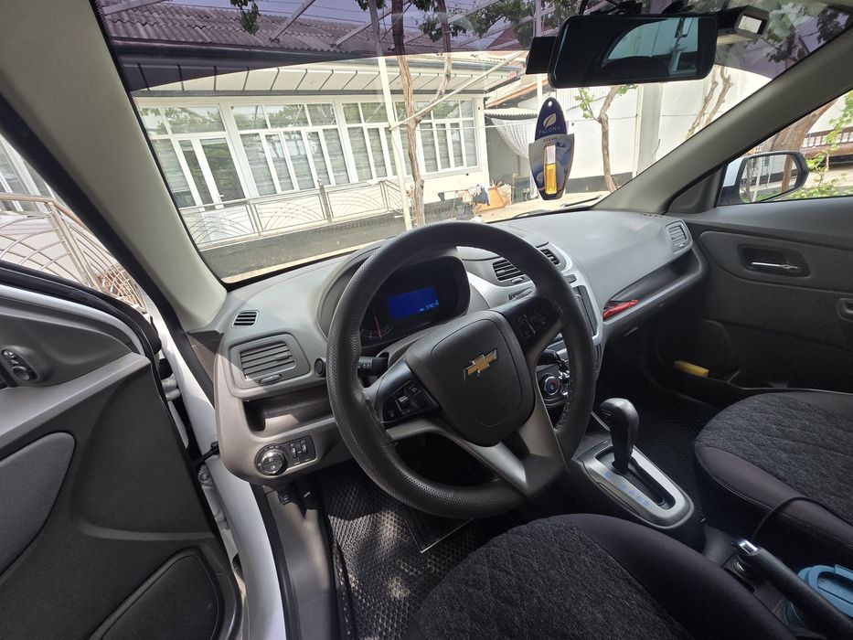 Chevrolet Cobalt 2024 — 6