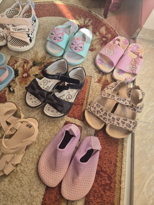 Lot sandale si slapi fete 27-28
