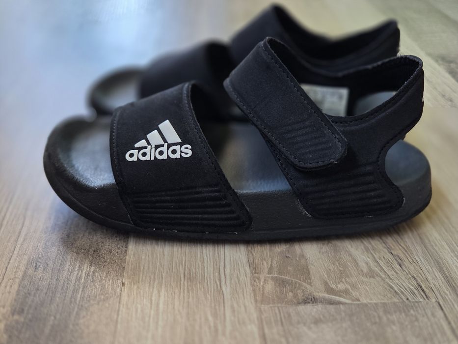 Детски сандали Adidas Adilette №30 (стелка 18 см) с кутия