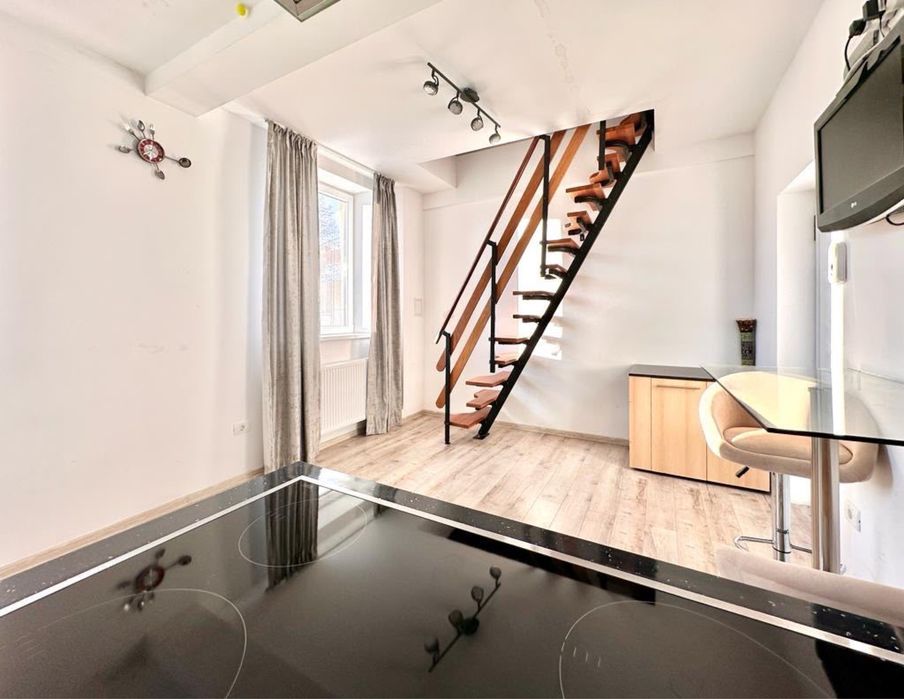 Apartament cu etaj