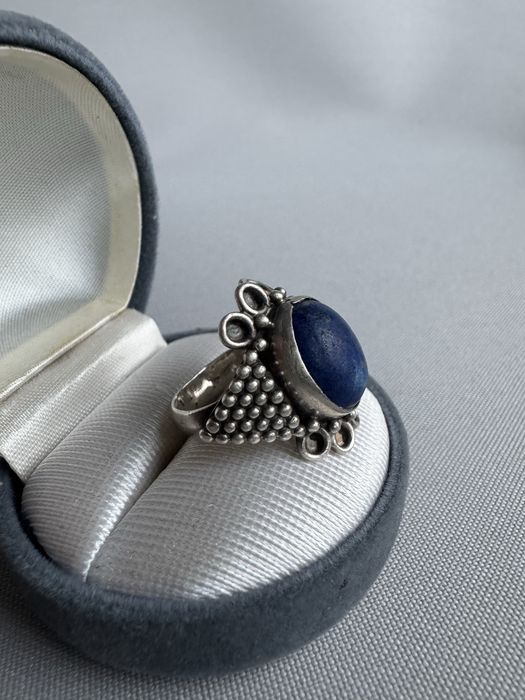 Inel din argint si lapis lazuli