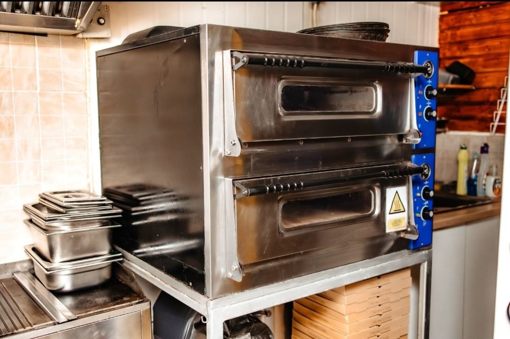 Cuptor pizza profesional