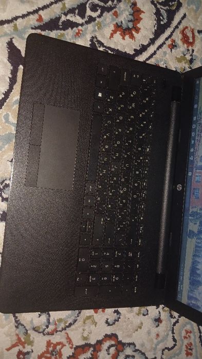 Ноутбук сатылады