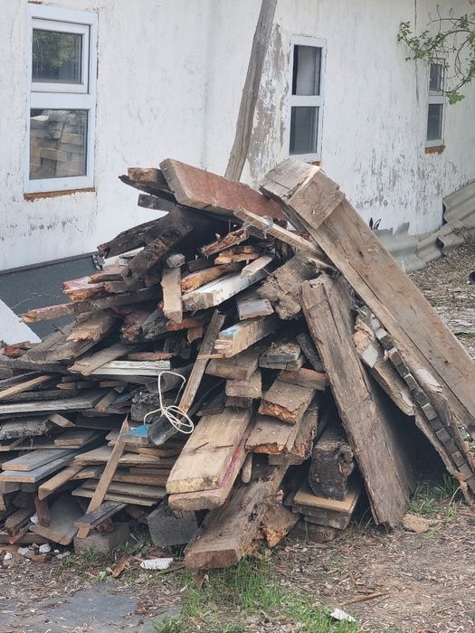 Дрова лес доски и