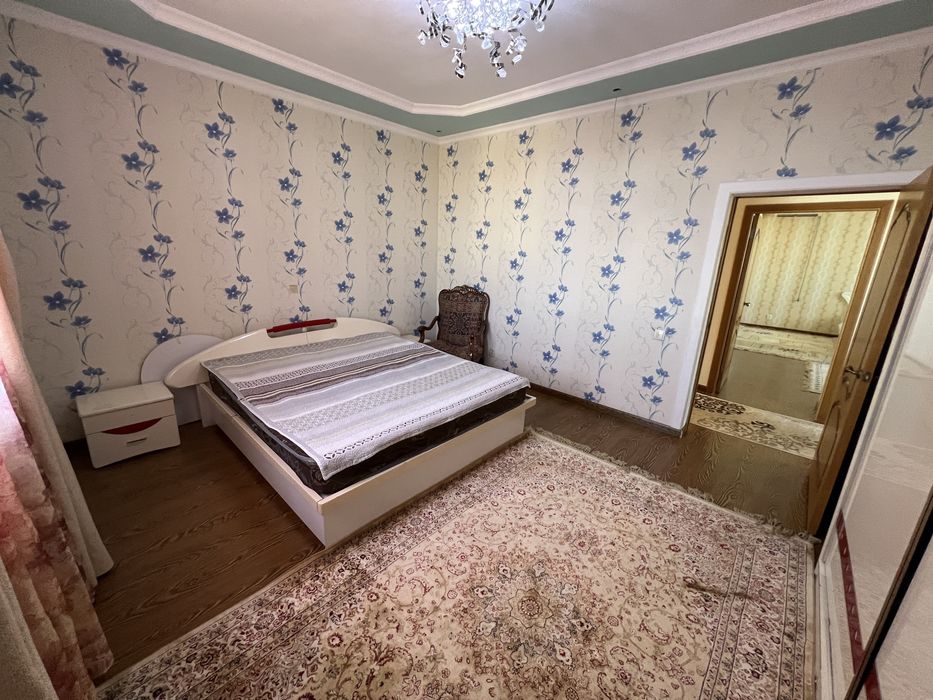 Шоқай көшесінен Коттедж