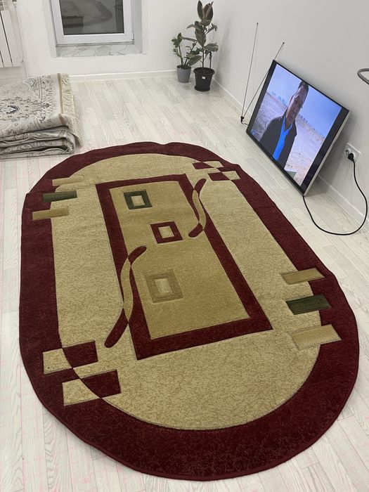 ковер толстый овальный