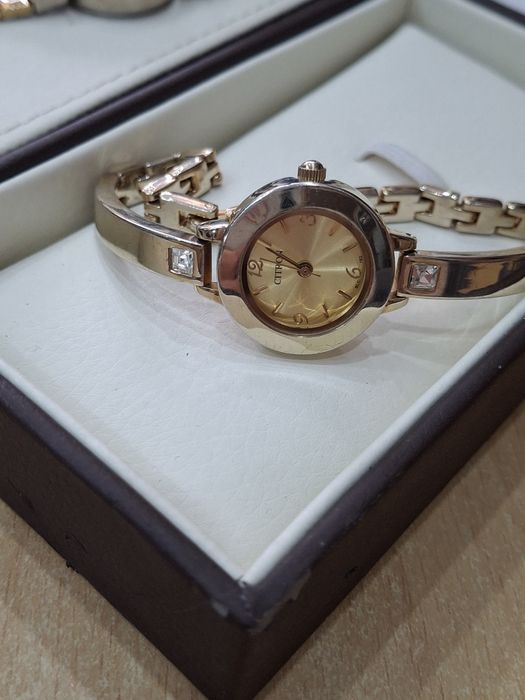 Vintage Citron. by Swarovski elements, дамски часовник. Позлатен
