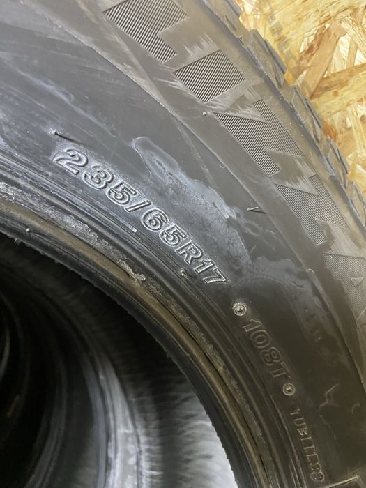 235/65/17 комлект