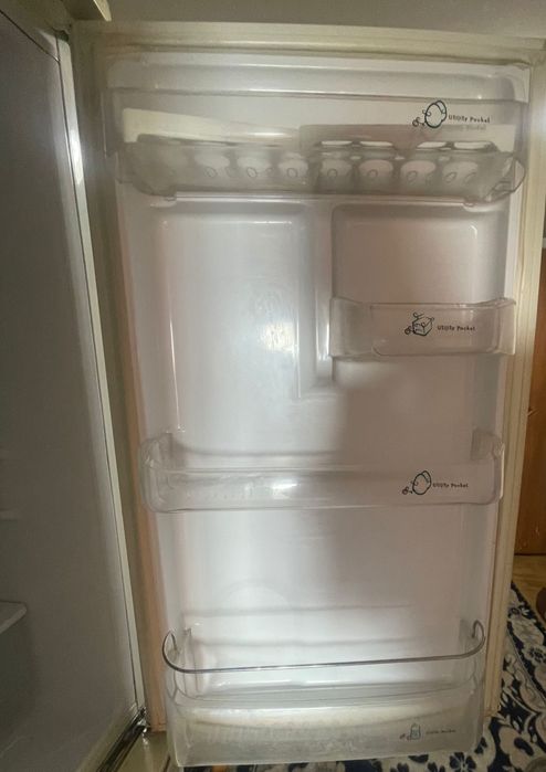 Продам холодильник