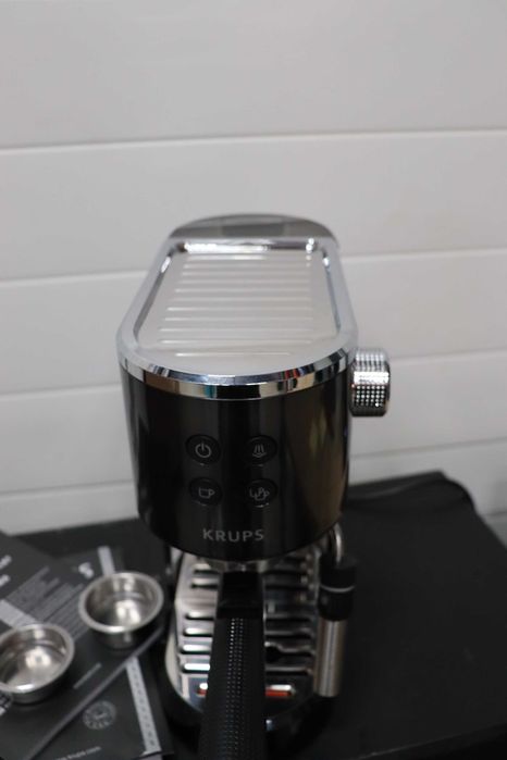Кафемашина Krups Virtuoso+ , 15bar, неръждаема, еспресо и капучино
